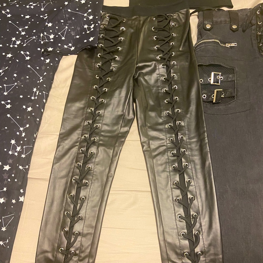Faux leather leggings